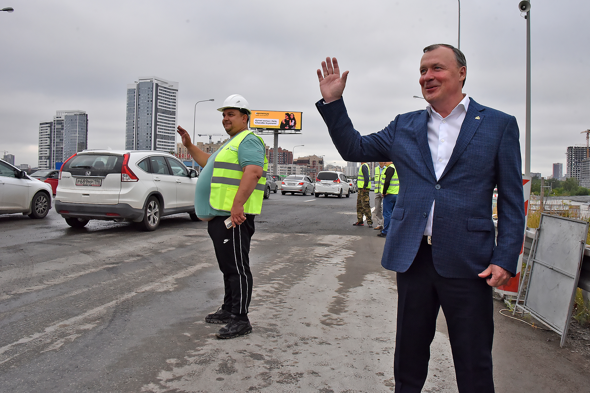 В Екатеринбурге открыли развязку на Луганской. Фото - «Уральский рабочий»